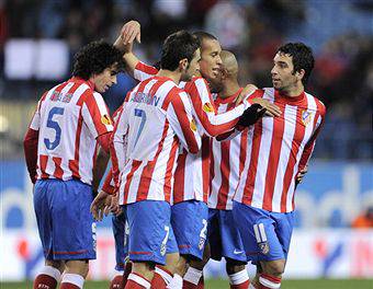 I giocatori dell' Atletico Madrid esultano dopo un gol (Getty Images)