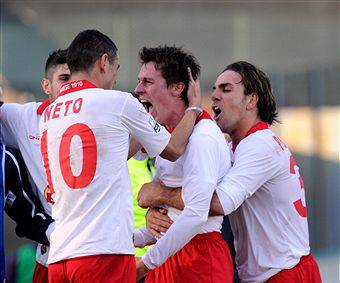 I giocatori del Varese esultano dopo un gol (Getty Images)