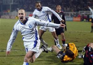 I giocatori dell'Auxerre esultano dopo un gol (Getty Images)