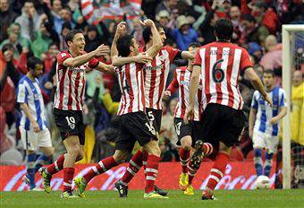 I giocatori dell' Athletic Bilbao esultano dopo un gol (Getty Images)