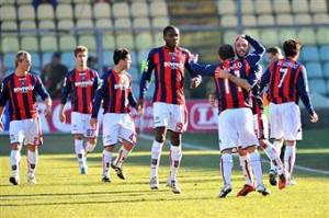 I giocatori del Crotone esultano dopo un gol (Getty Images)