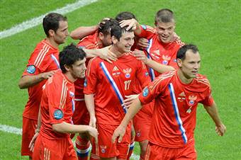 I giocatori della Russia esultano dopo un gol (Getty Images)