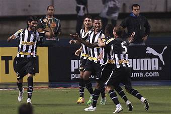 I giocatori del Botafogo esultano dopo un gol (Getty Images)