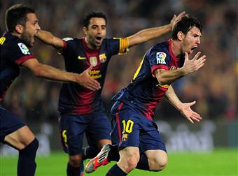 I giocatori del Barcellona esultano dopo un gol (Getty Images)