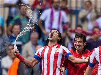 Falcao esulta dopo un gol con l'Atletico (Getty Images)