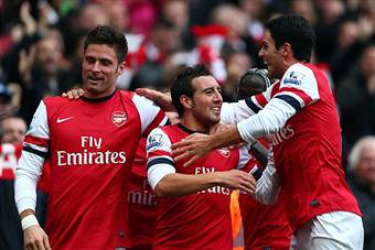I giocatori dell'Arsenal esultano dopo un gol (Getty Images)
