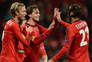 I giocatori del Leverkusen esultano dopo un gol (Getty Images)