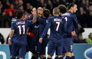 I giocatori del Psg esultano dopo un gol (getty Images)