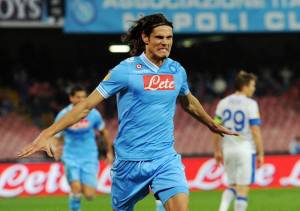 Cavani esulta dopo un gol (Getty Images)