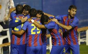 I giocatori del Levante esultano dopo un gol (Getty Images)