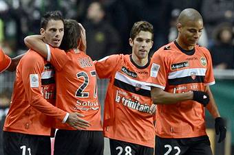 I giocatori del Lorient esultano dopo un gol (Getty Images)