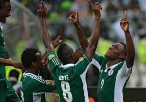 I giocatori della Nigeria esultano dopo un gol (Getty Images)