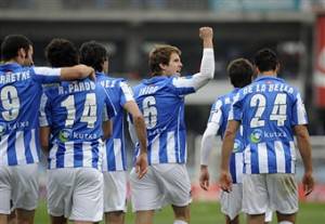 I giocatori della Real Sociedad esultano dopo un gol (Getty Images)