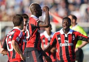 I giocatori del Milan esultano dopo un gol (Getty Images)