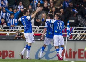 I giocatori della Real Sociedad esultano dopo un gol (Getty Images)