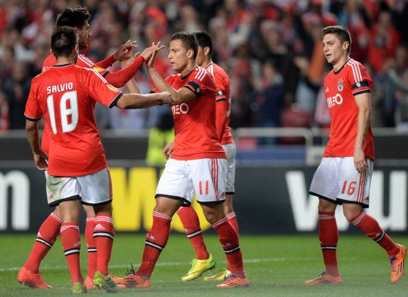 I giocatori del Benfica esultano dopo un gol (Getty Images) 
