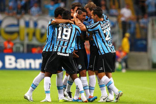 I giocatori del Grêmio esultano dopo aver segnato (Getty Images) 