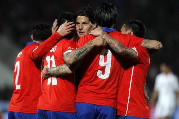 I giocatori del Cile esultano dopo un gol (Getty Images)