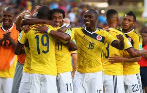 I giocatori della Colombia esultano dopo un gol (Getty Images)  