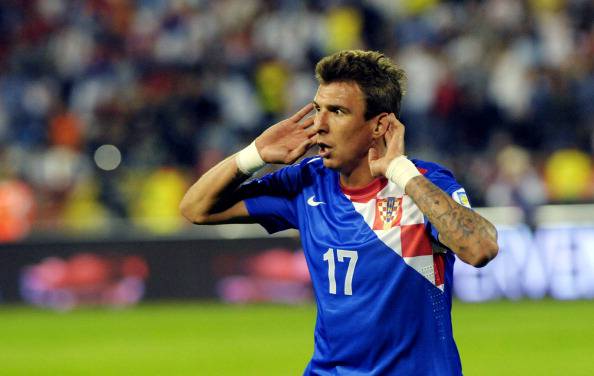 Mario Mandžukić esulta dopo un gol (Getty Images)