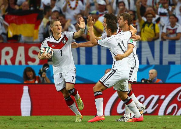 I giocatori della Germania esultano dopo un gol (Getty Images)