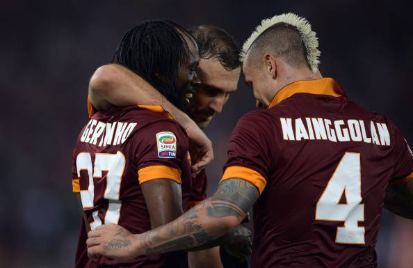 I giocatori della Roma esultano dopo un gol (Getty Images) 