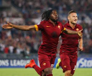 Totti e Gervinho esultano dopo un gol (Getty Images) 