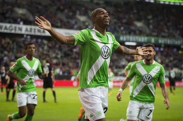 I giocatori del Wolfsburg esultano dopo un gol (Getty Images) 
